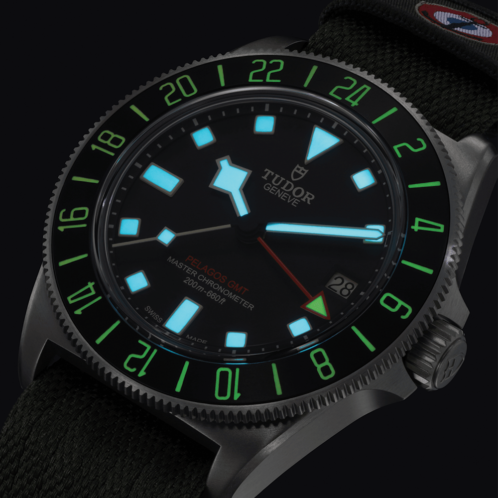 Pelagos FXD GMT Titanium 42mm - Black on Fabric Strap