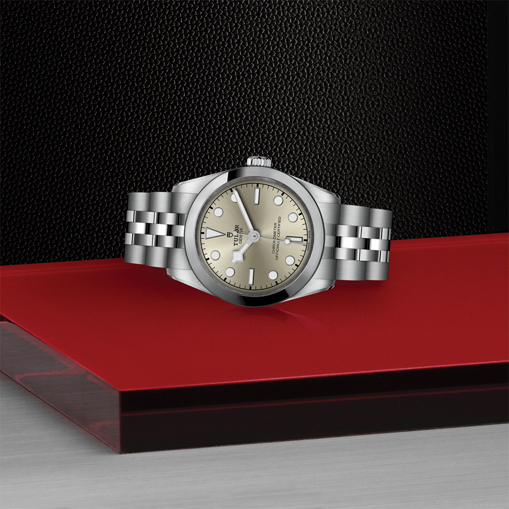 Black Bay One 31mm - Light Champagne on Bracelet