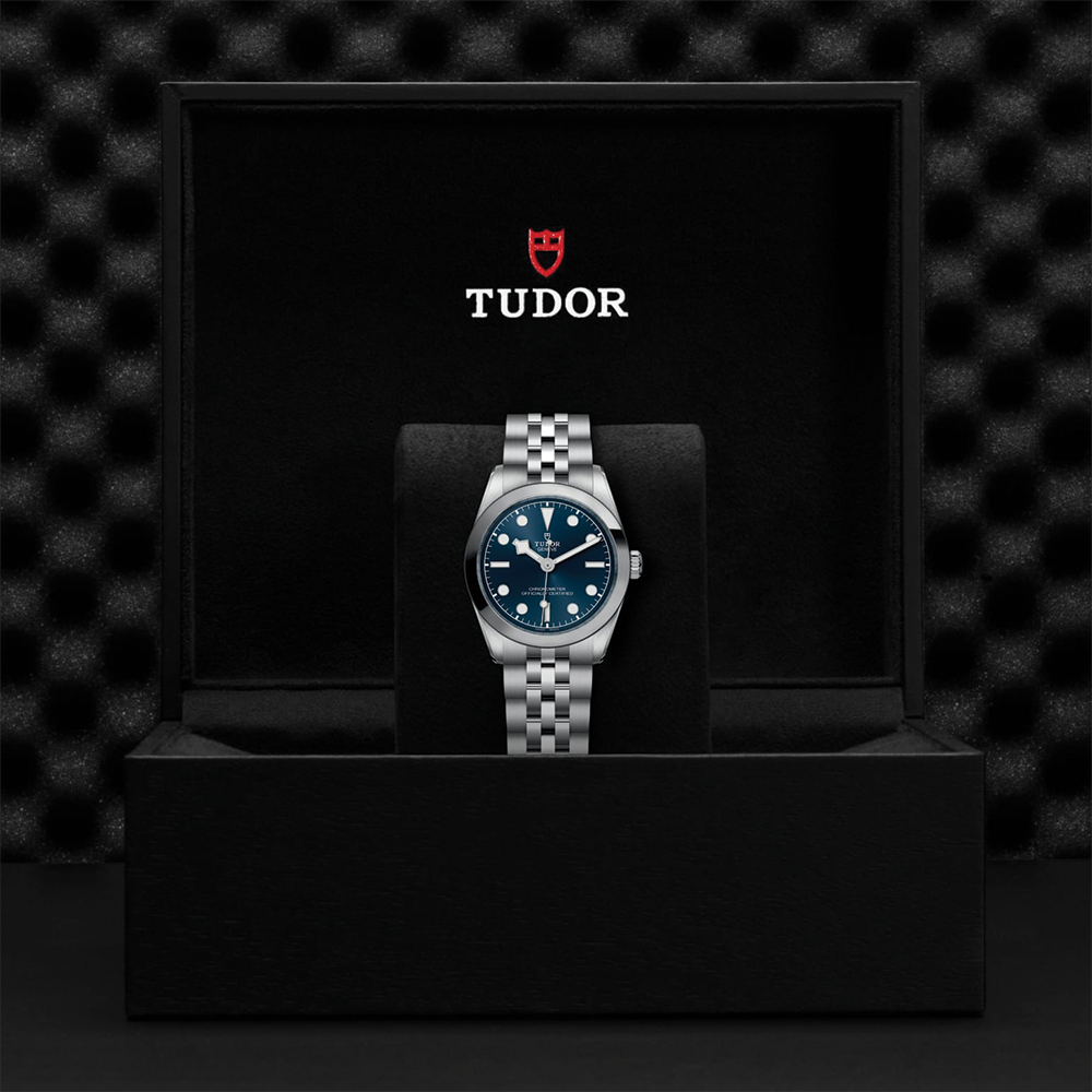 Black Bay One 31mm - Blue on Bracelet