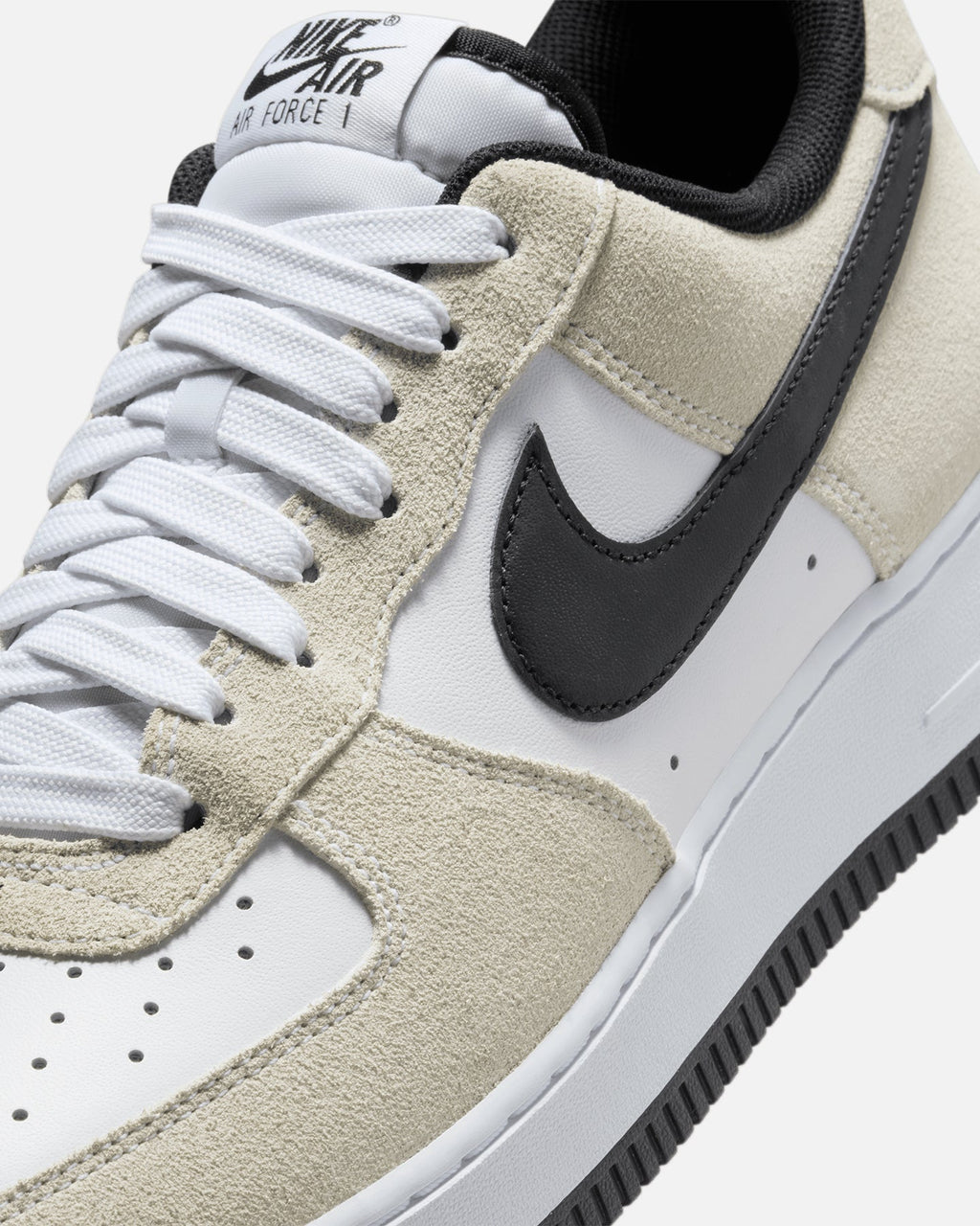 Nike Air Force 1 '07 LV8 White/White-Black