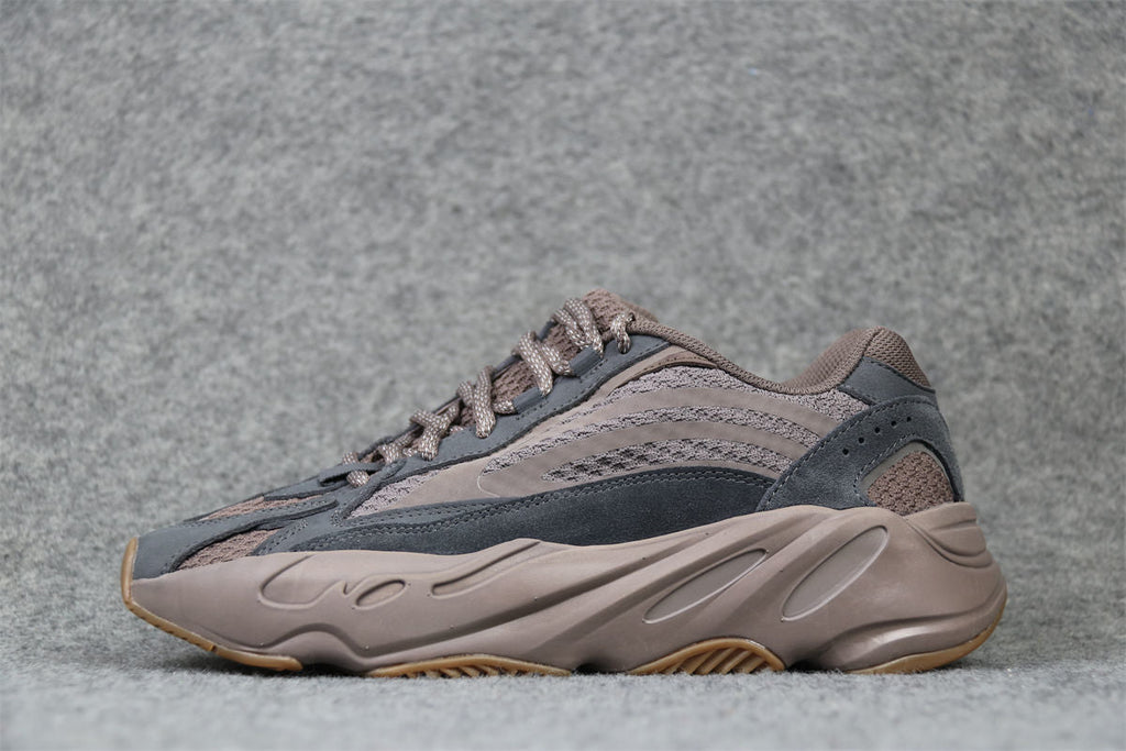 Yeezy Boost 700 V2 'Mauve'
