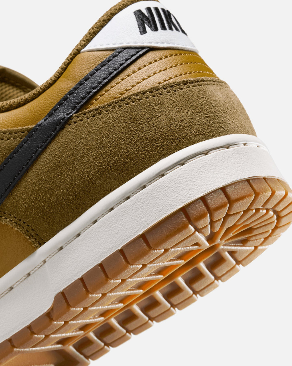 Nike Dunk Low Retro SE Ochre/Black-Olive