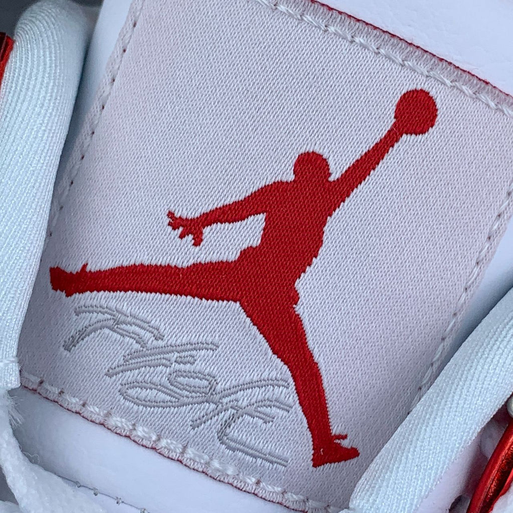 Air Jordan 4 Retro 'Red Metallic'