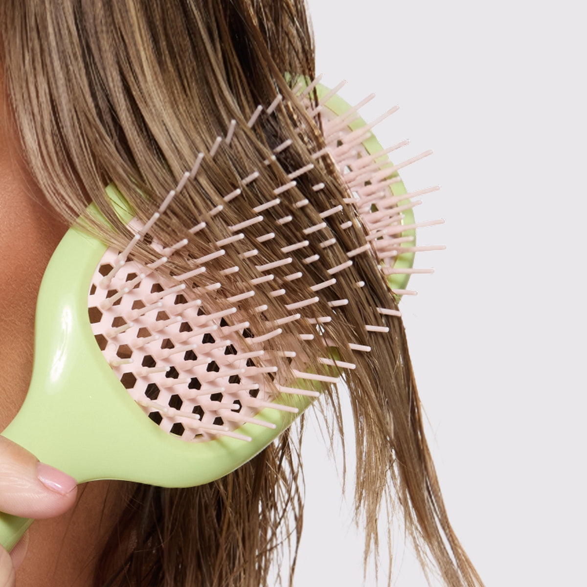 Detangling Vented Brush - Flexible Bristles