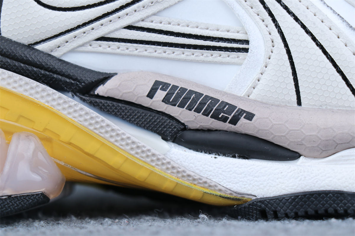 Balenciaga Wmns Runner Sneaker 'Beige'