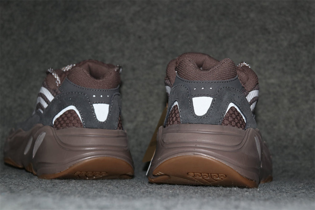 Yeezy Boost 700 V2 'Mauve'