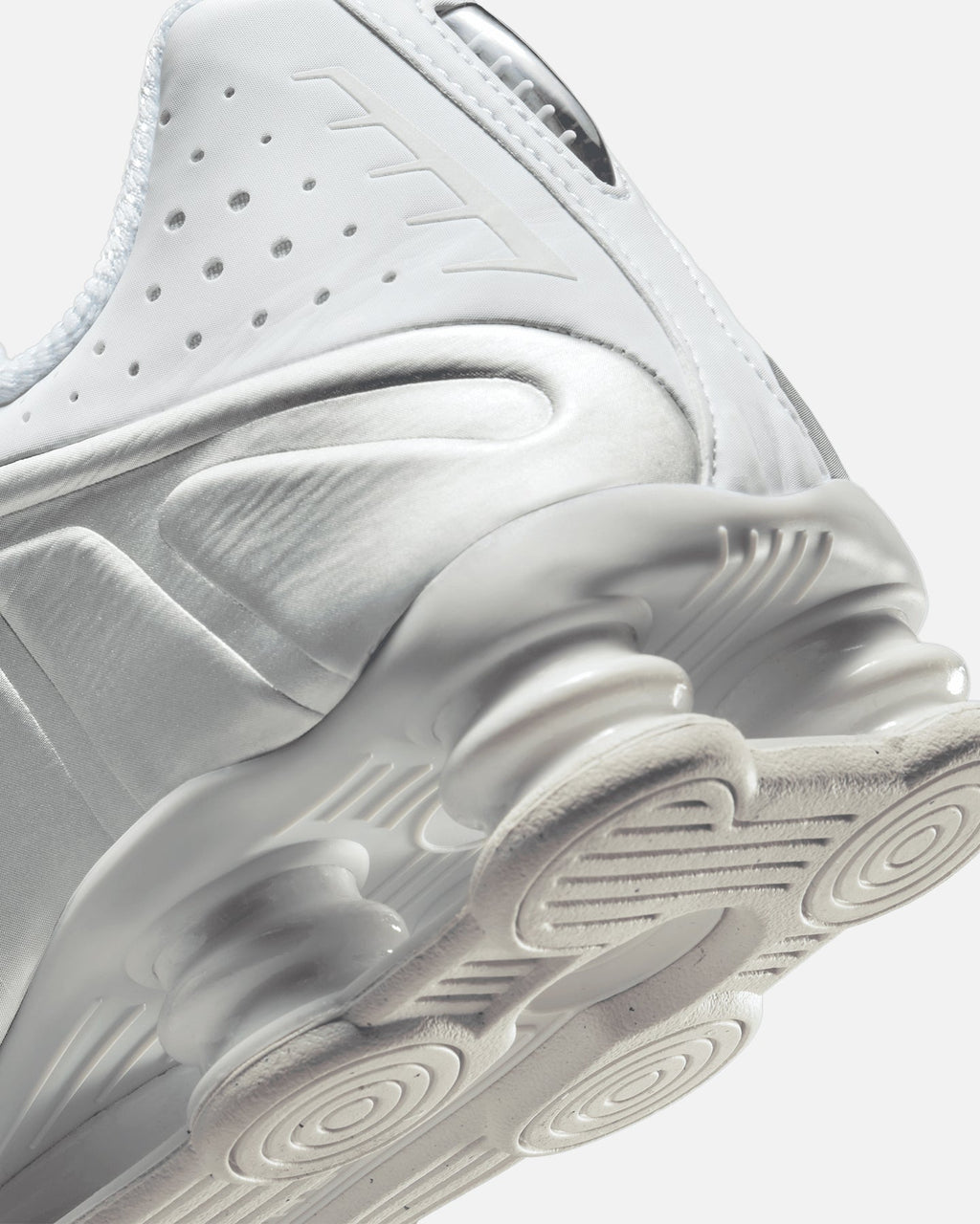 Nike Shox R4 White/Metallic Silver